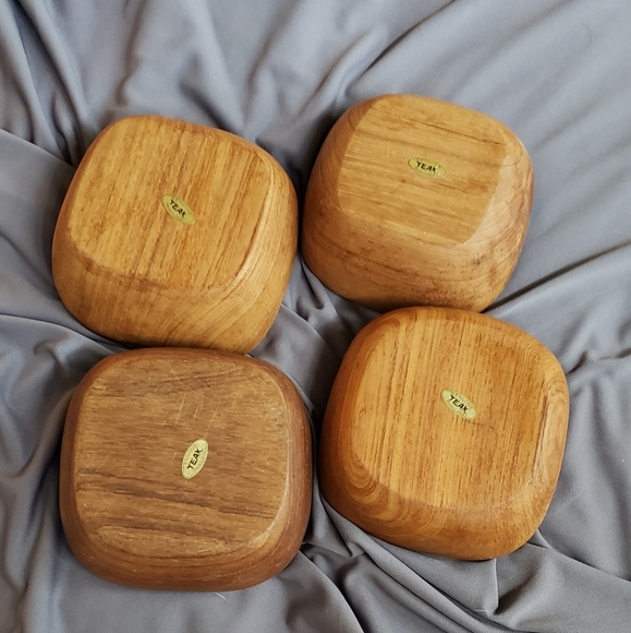 Teak Salad Bowls - Picture 3 of 11